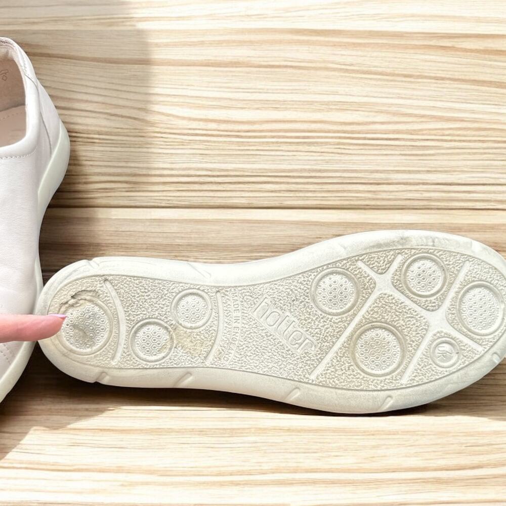 HOTTER "Dew" Leather Lace Up Sneakers with Removable Insoles Cream Women‎ Sz 9.5 - Picture 2 of 4